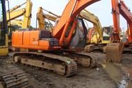 /    hitachi jcb komatsu  