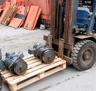   Kawasaki K3V1809129411 9153952 4254617 9129693 9168808 9255724 Hitachi EX400-3 EX400-5